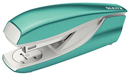 Leitz Heftgerät, 30 Blatt Tacker mit 200 Heftklammern, Hefter aus Metall mit Kunststoffelementen, WOW Serie, Eisblau, 55021051 Leitz Heftgerät, 30 Blatt Tacker mit 200 Heftklammern, Hefter aus Metall mit Kunststoffelementen, WOW Serie, Eisblau, 55021051 von Leitz
