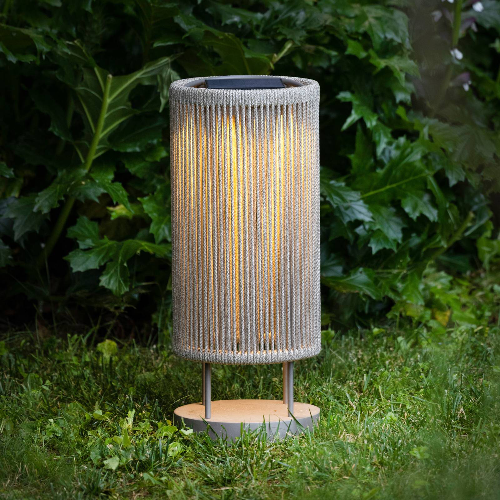 LED-Solar-Bodenleuchte Rop&Strip Höhe 58 cm, 3.000 K, 500 lm von Les Jardins