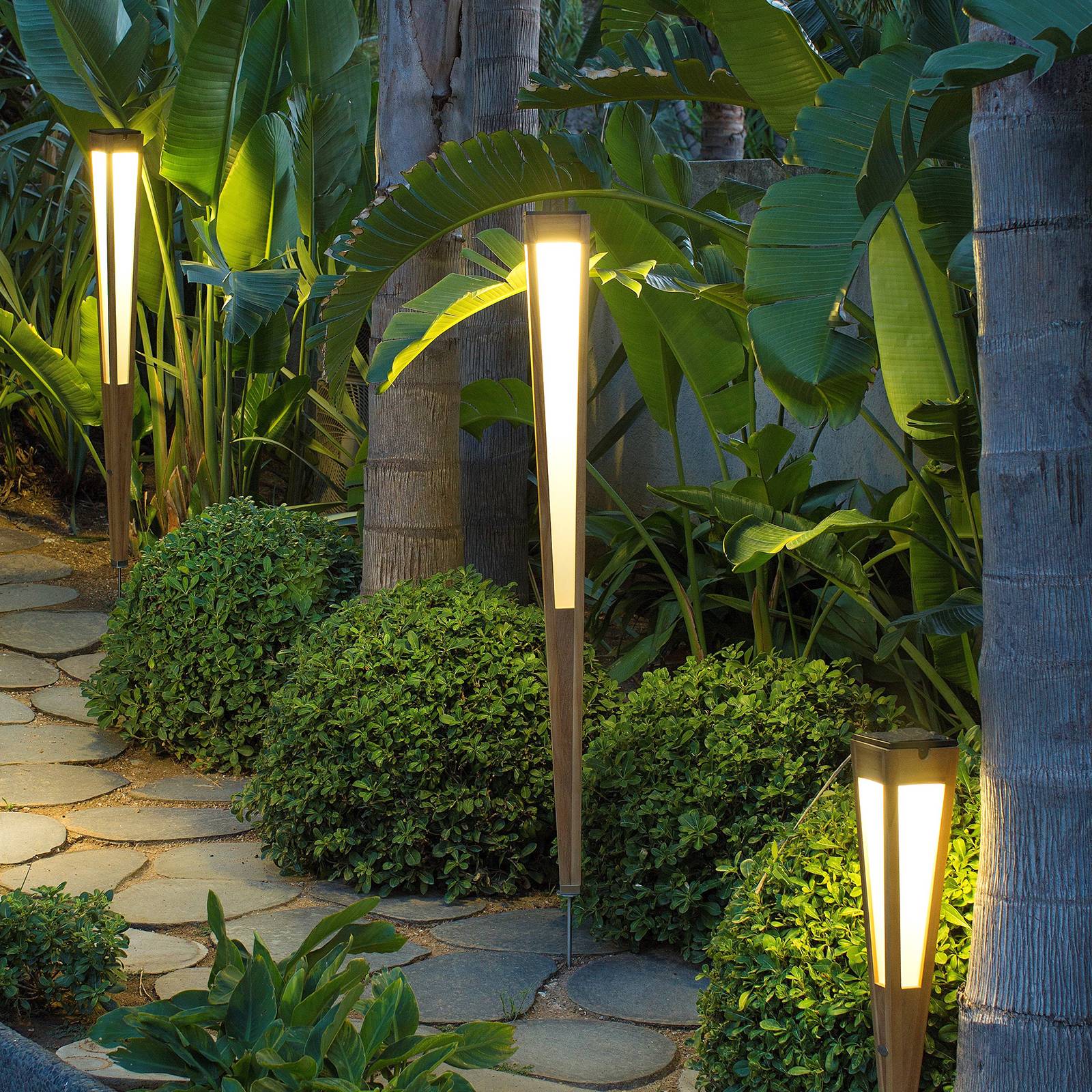 LED-Solarfackel Tecka mit Sensor, 120 cm, teak von Les Jardins