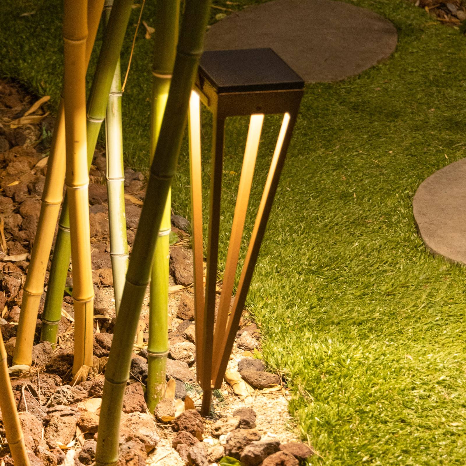 LED-Solarfackel Tinka, 52 cm hoch, corten von Les Jardins