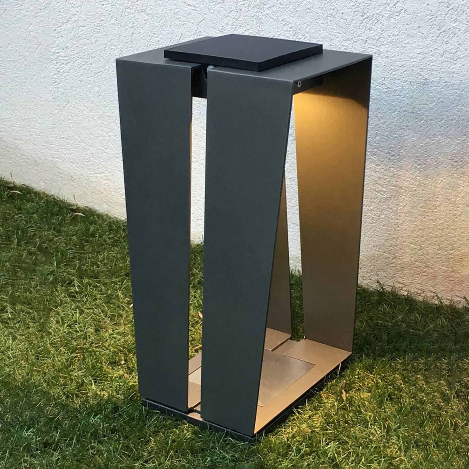 LED-Solarlaterne Skaal aus Aluminium, 40 cm, grau von Les Jardins