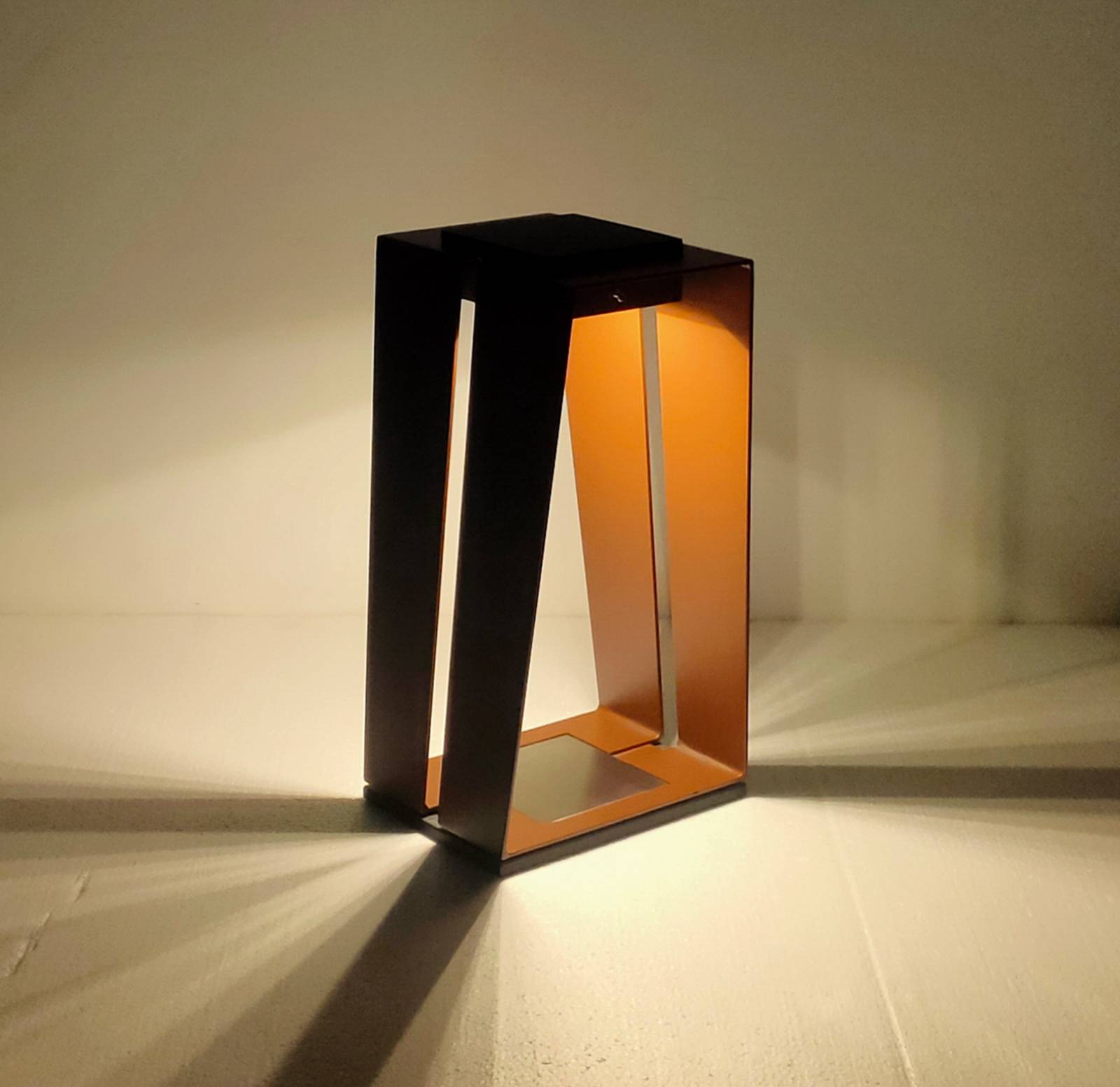 LED-Solarlaterne Skaal mit Sensor, corten, 40 cm von Les Jardins