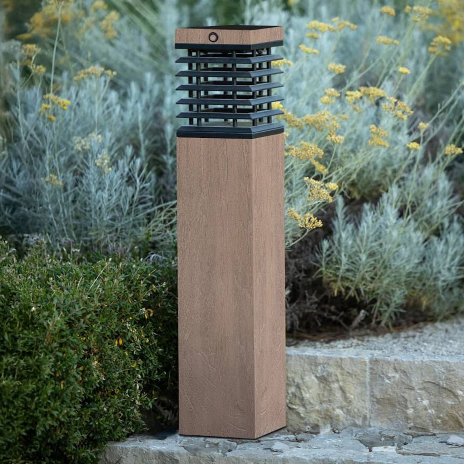 Les Jardins LED-Solarwegeleuchte Tekura, grau, Holz, 75 cm Les Jardins LED-Solarwegeleuchte Tekura, grau, Holz, 75 cm von Les Jardins