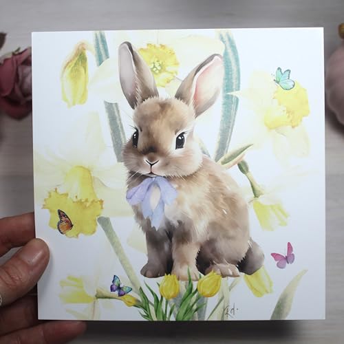 Let&Ro Postkarte Cute Bunny mit blauer Schleife, inkl. Briefumschlag, Größe 14,8x14,8 cm | Grußkarte | Ostern | Hase | Osterkarte | Ostergrüße von Let&Ro