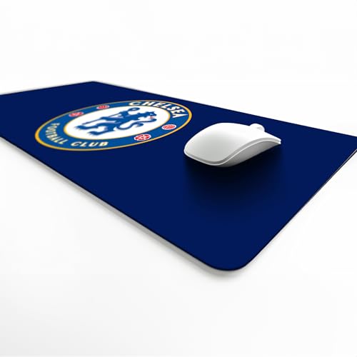 Licensed Décor Chelsea FC Schreibtischunterlage, vollständiges Wappen auf Sekundär-Dunkelblau, 35 x 60 cm Licensed Décor Chelsea FC Schreibtischunterlage, vollständiges Wappen auf Sekundär-Dunkelblau, 35 x 60 cm von Licensed Décor
