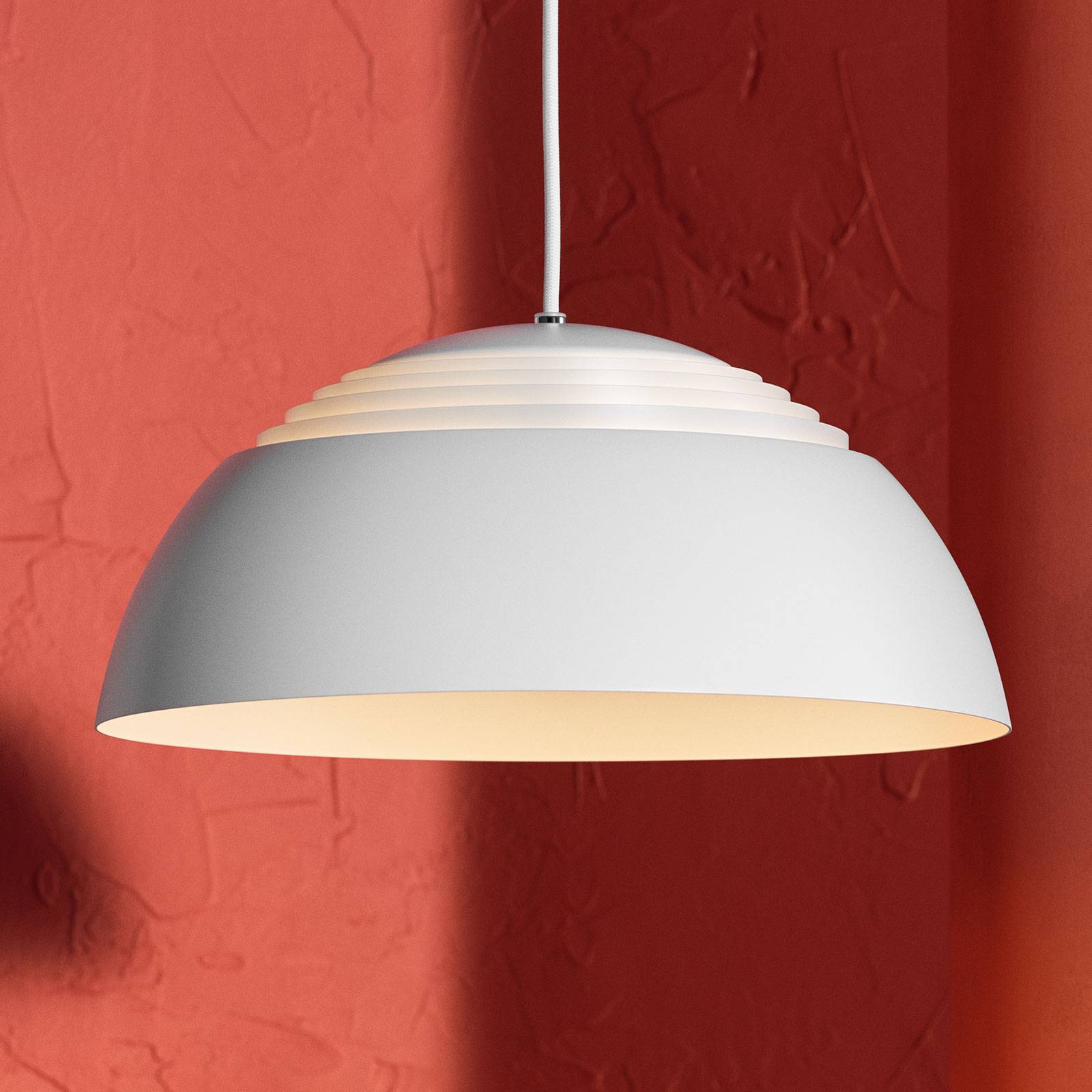 Louis Poulsen AJ Royal LED-Hängelampe 37cm weiß Louis Poulsen AJ Royal LED-Hängelampe 37cm weiß von Louis Poulsen