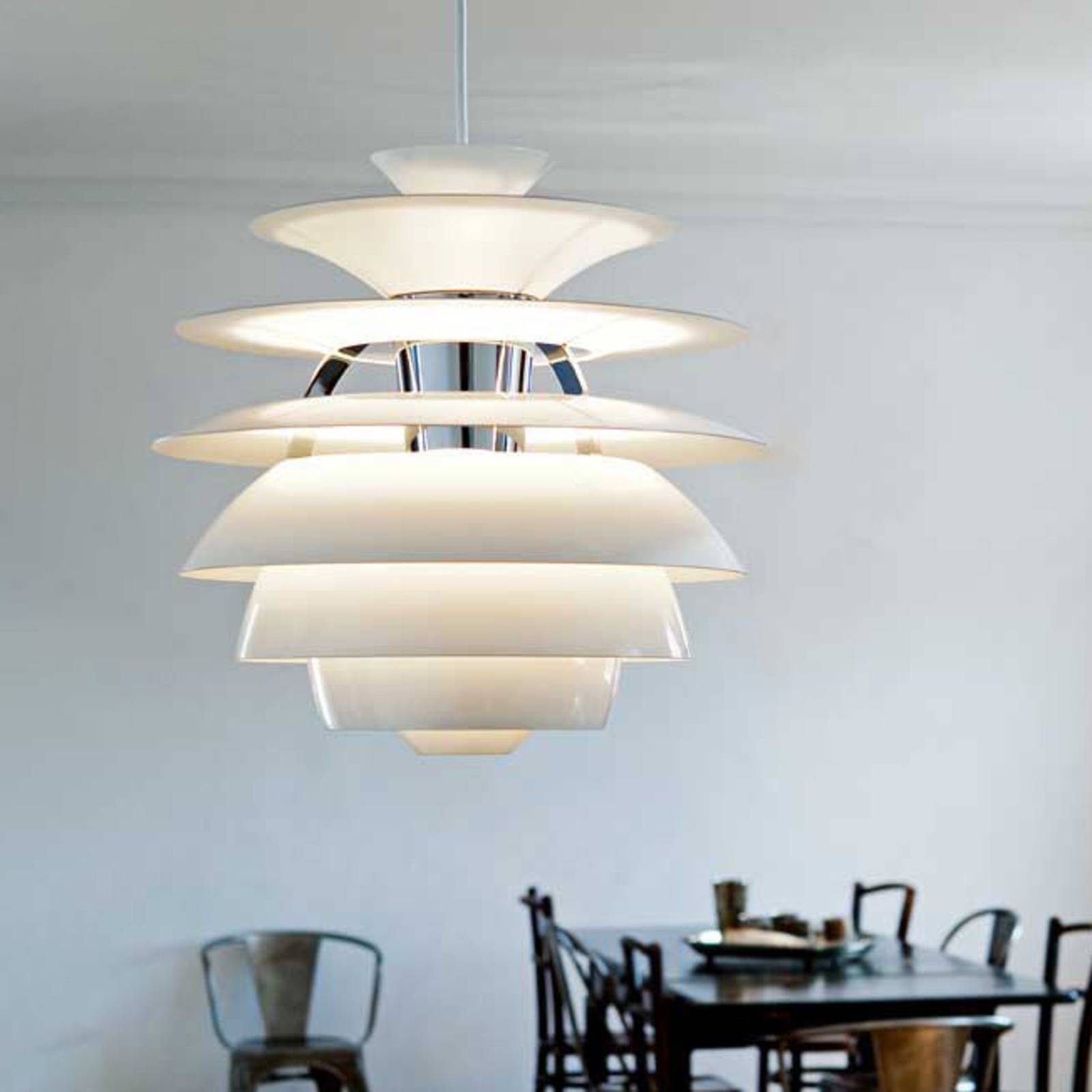 Louis Poulsen Snowball - Designer-Hängelampe Louis Poulsen Snowball - Designer-Hängelampe von Louis Poulsen