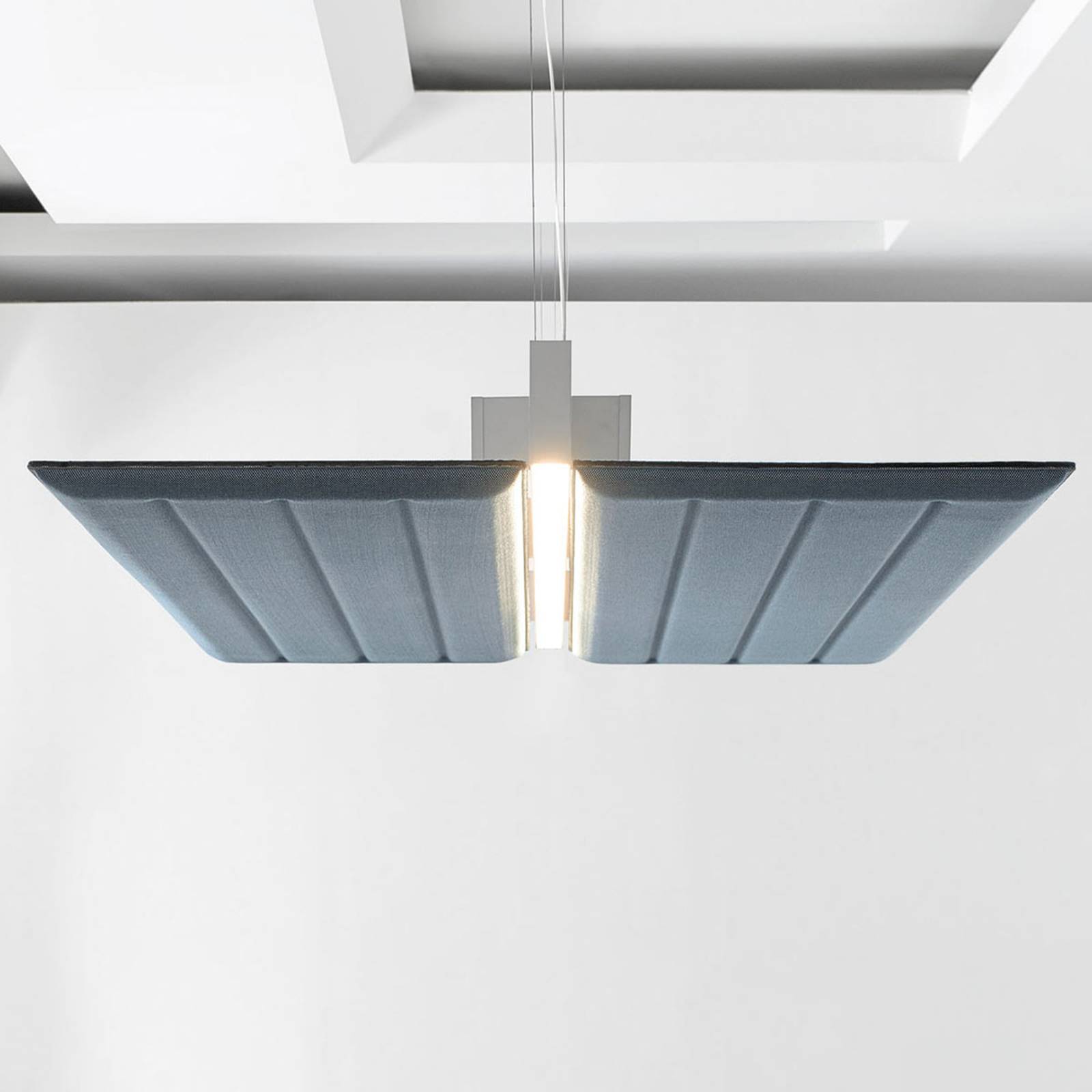 Luceplan Diade Hängelampe horizontal 120cm blau Luceplan Diade Hängelampe horizontal 120cm blau von Luceplan