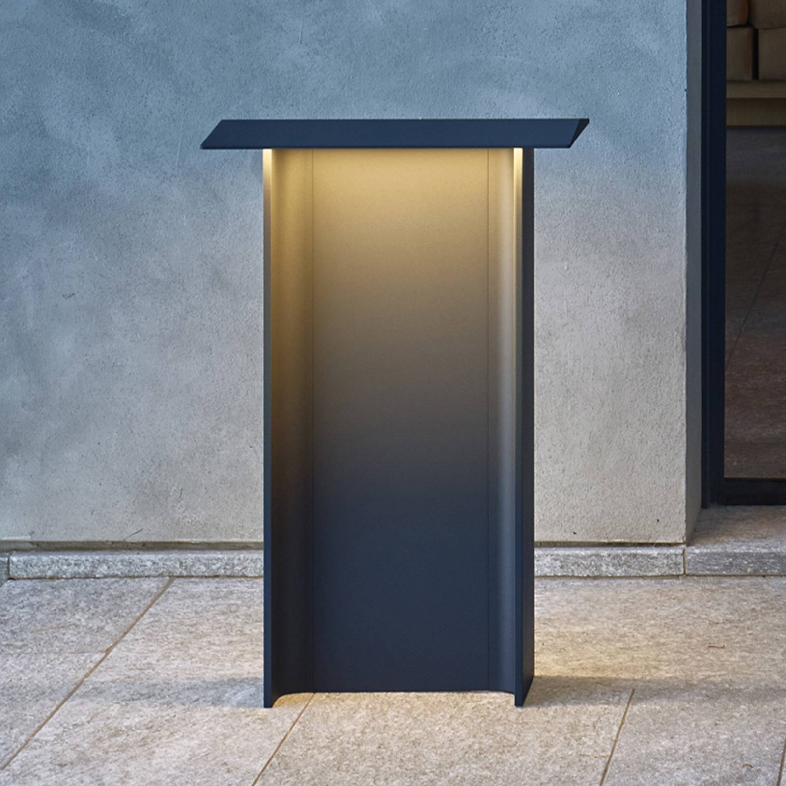 Luceplan Fienile LED-Wegeleuchte 72 cm dunkelgrau Luceplan Fienile LED-Wegeleuchte 72 cm dunkelgrau von Luceplan