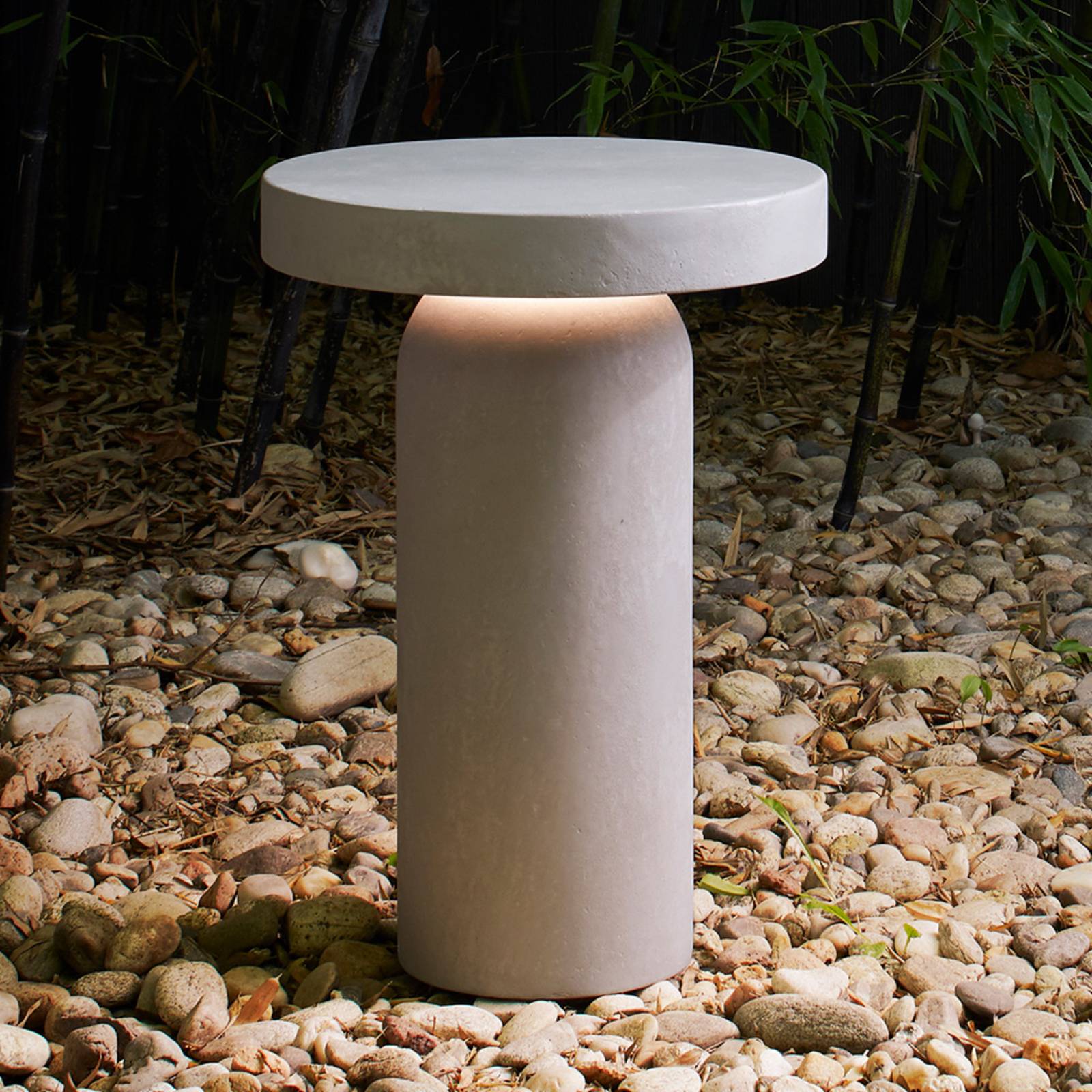 Luceplan Nui C LED-Terrassenleuchte aus Beton DALI Luceplan Nui C LED-Terrassenleuchte aus Beton DALI von Luceplan