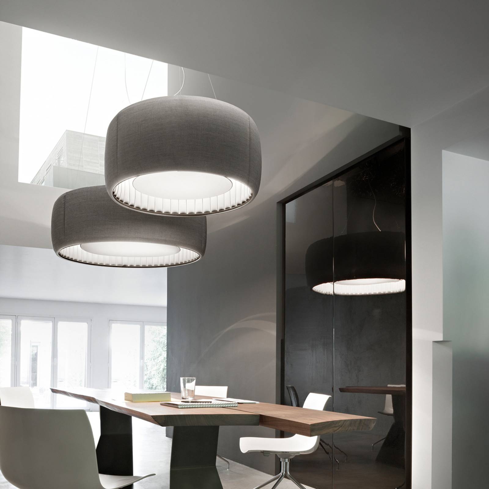 Luceplan Silenzio LED-Pendelleuchte grau Ø 120cm von Luceplan