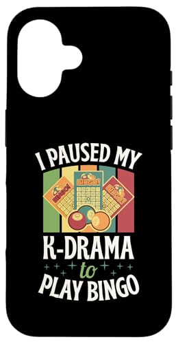K-Drama Merch Ich habe von K-Drama pausiert, um Bingo zu spielen Hülle für iPhone 16 K-Drama Merch Ich habe von K-Drama pausiert, um Bingo zu spielen Hülle für iPhone 16 von Lucky Bingo Squad Merch for Senior Bingo Night