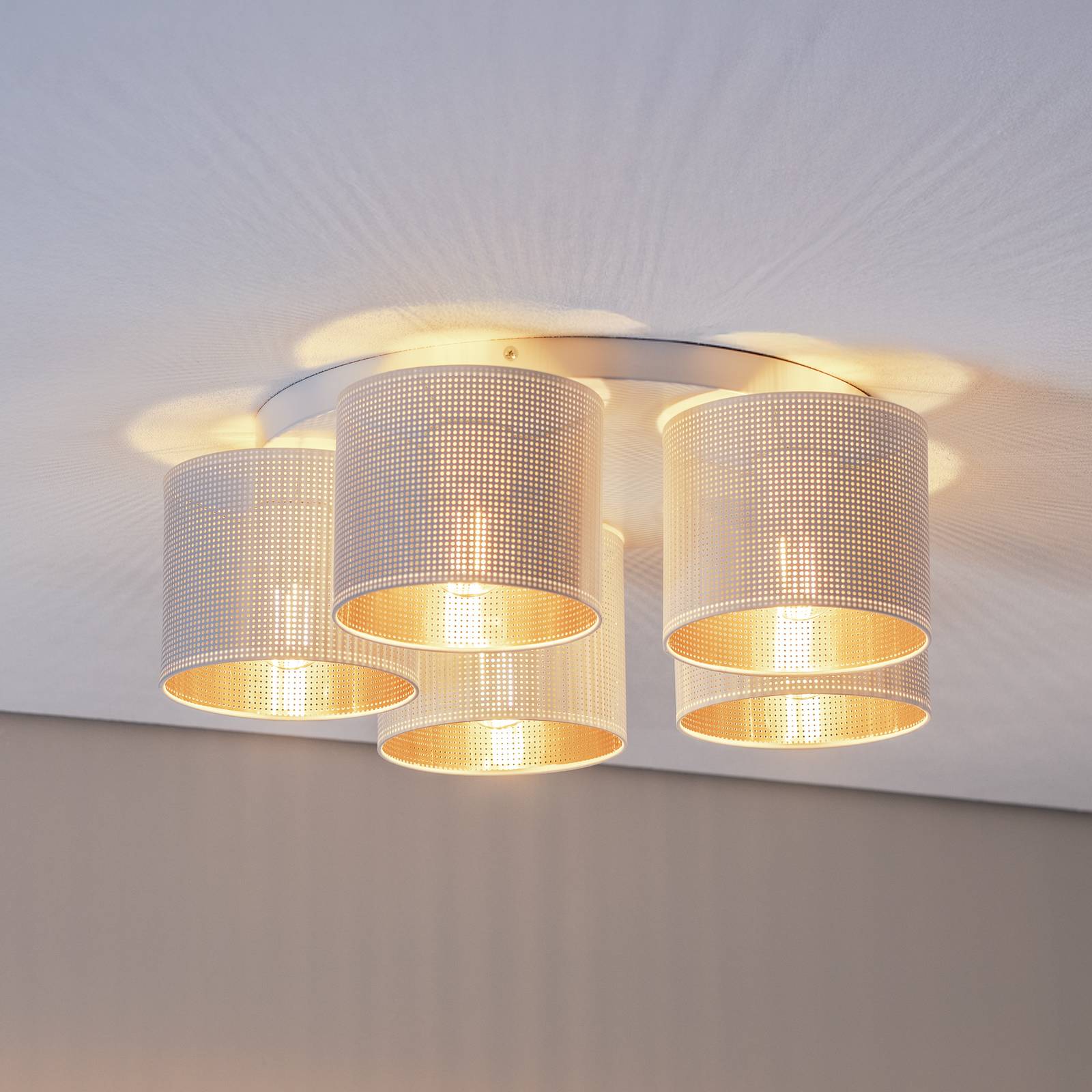 Deckenleuchte Jovin mit fünf Schirmen, weiß/gold Deckenleuchte Jovin mit fünf Schirmen, weiß/gold von Luminex