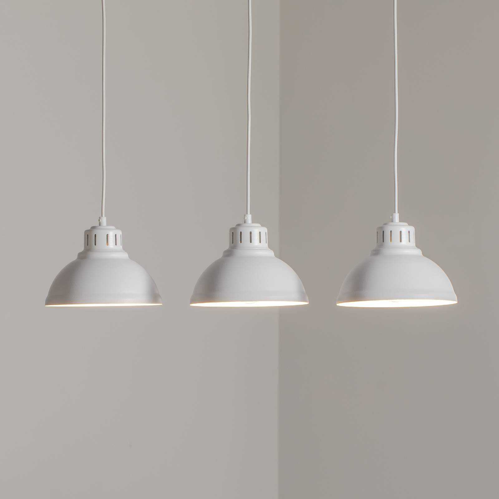 Hängeleuchte Sven, dreiflammig, weiß, Stahl, E27 Hängeleuchte Sven, dreiflammig, weiß, Stahl, E27 von Luminex