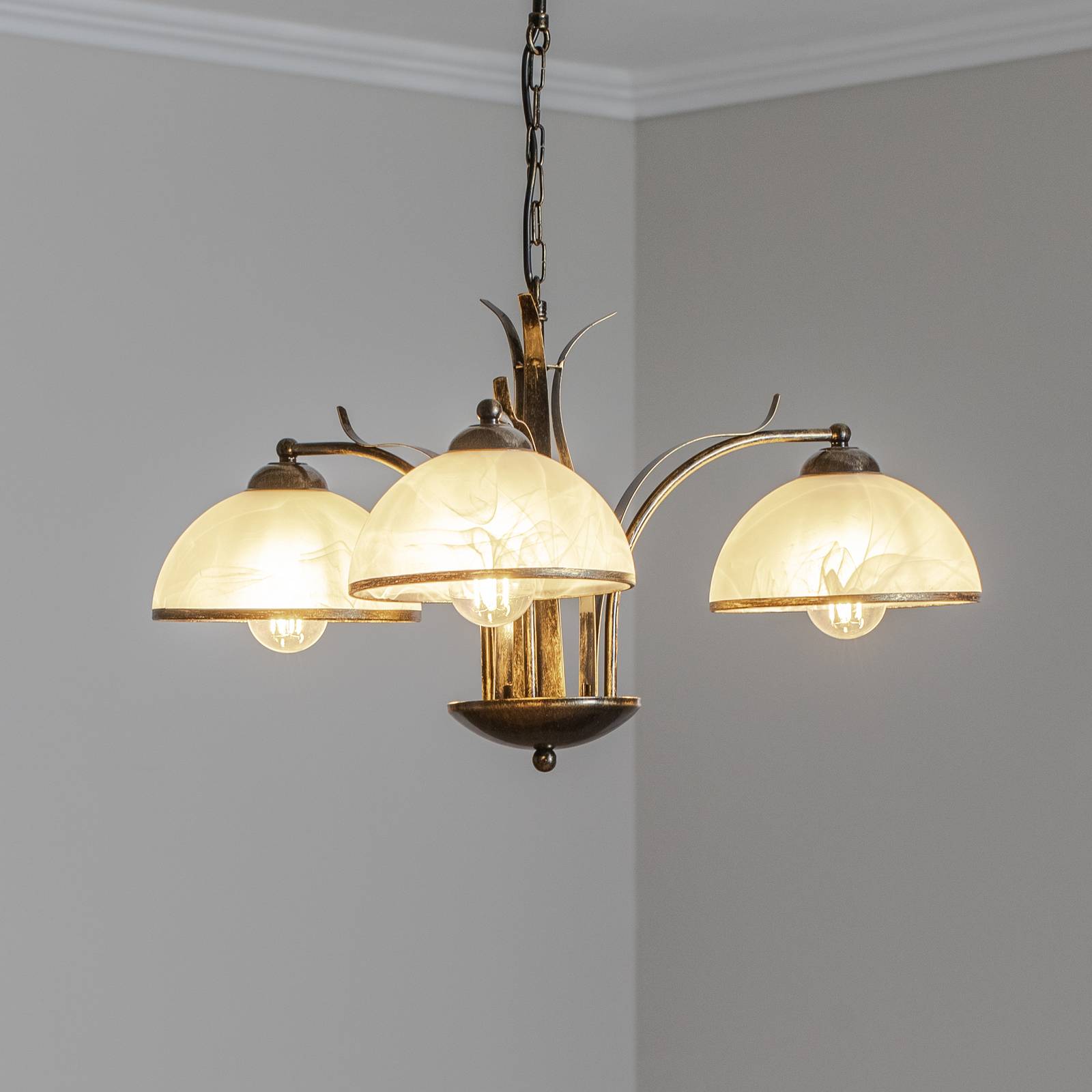 Kronleuchter Korfu, 3-flg., goldfarben antik, Ø 68 cm Kronleuchter Korfu, 3-flg., goldfarben antik, Ø 68 cm von Luminex