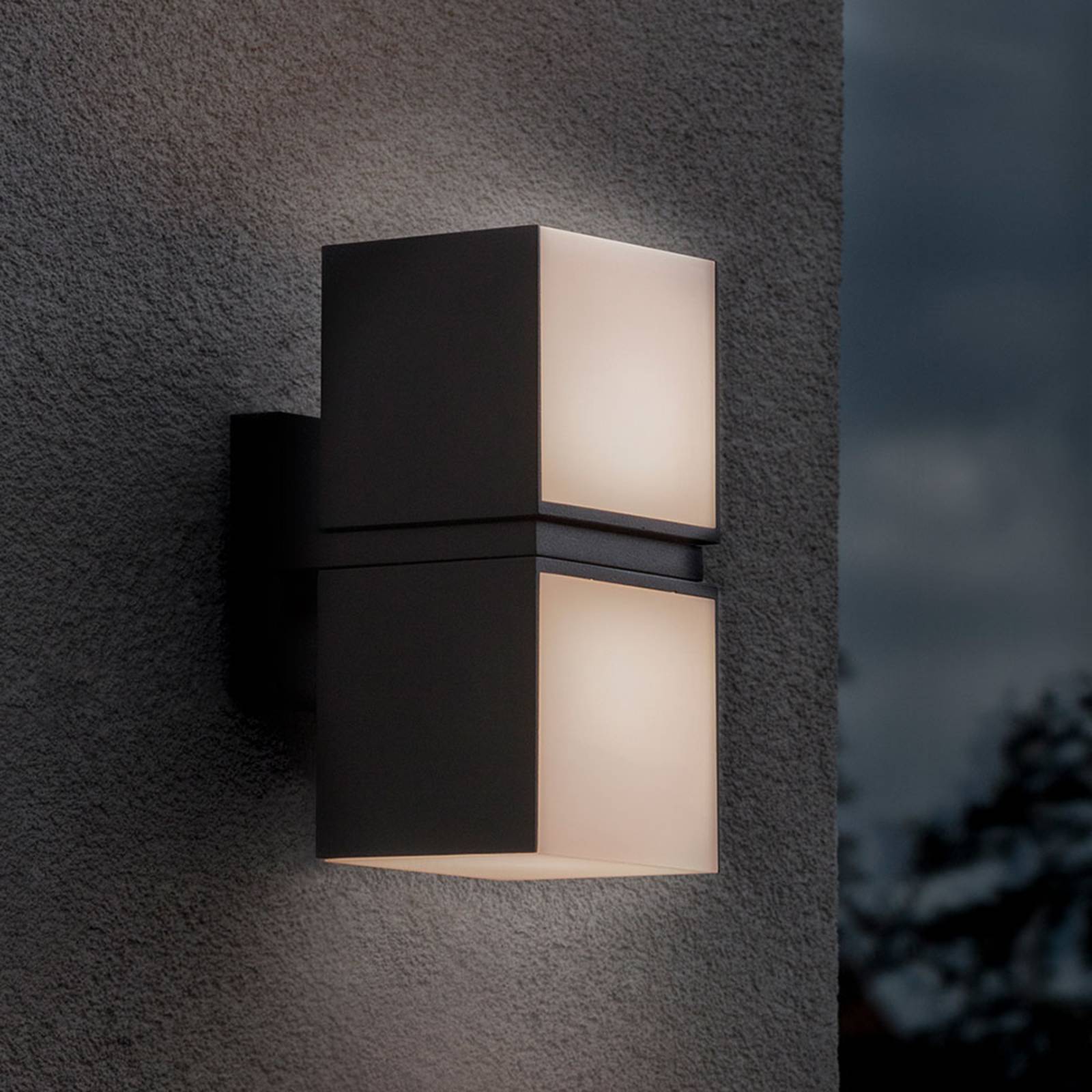 LED-Außenwandleuchte Cuba, 2-fl., schwarz, 3.000 K LED-Außenwandleuchte Cuba, 2-fl., schwarz, 3.000 K von Lutec