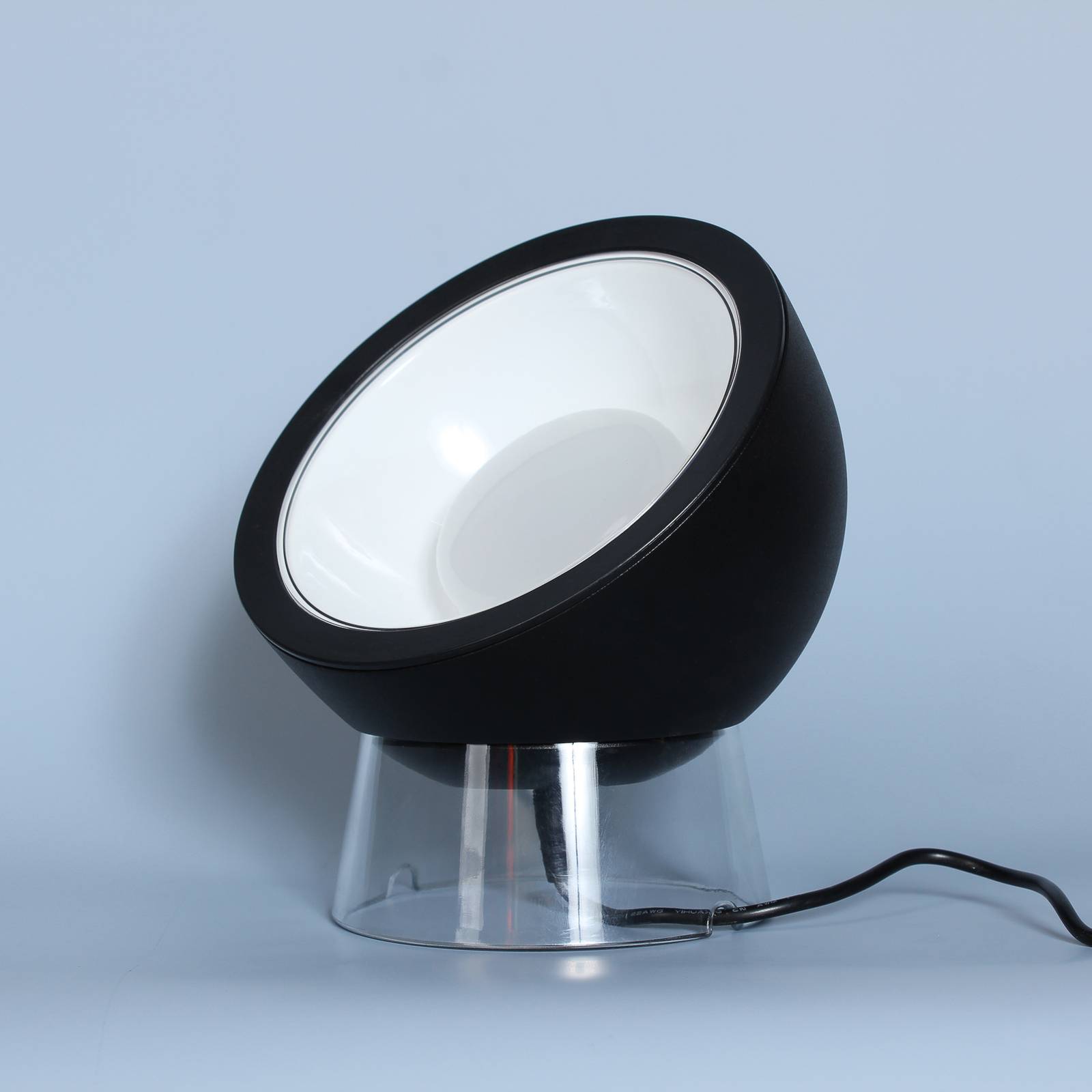 LED-Tischleuchte Globe mit RGBW-Funktion, schwarz von Lutec