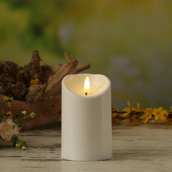 LED Kerze 3D Flamme - Kunststoff - flackernd - H: 12,5cm - D: 7,5cm... von MARELIDA