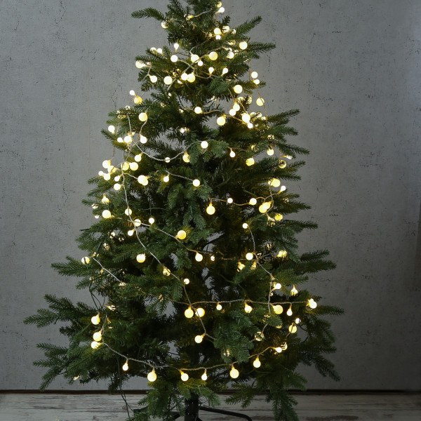 LED Lichterkette BERRY - 240 weiße Kugeln - 3 unterschiedliche Größ... von MARELIDA
