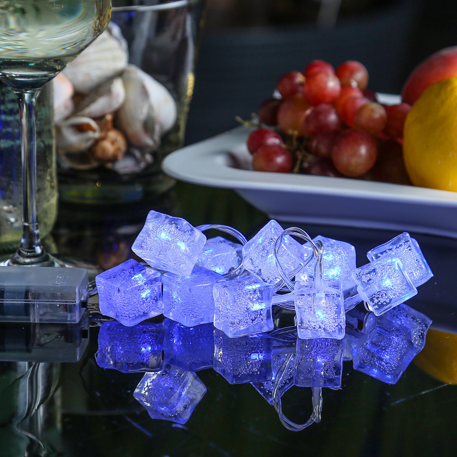 LED Lichterkette EISWÜRFEL - 10 blaue LED - Batteriebetrieb - L: 90cm - blau LED Lichterkette EISWÜRFEL - 10 blaue LED - Batteriebetrieb - L: 90cm - blau von MARELIDA