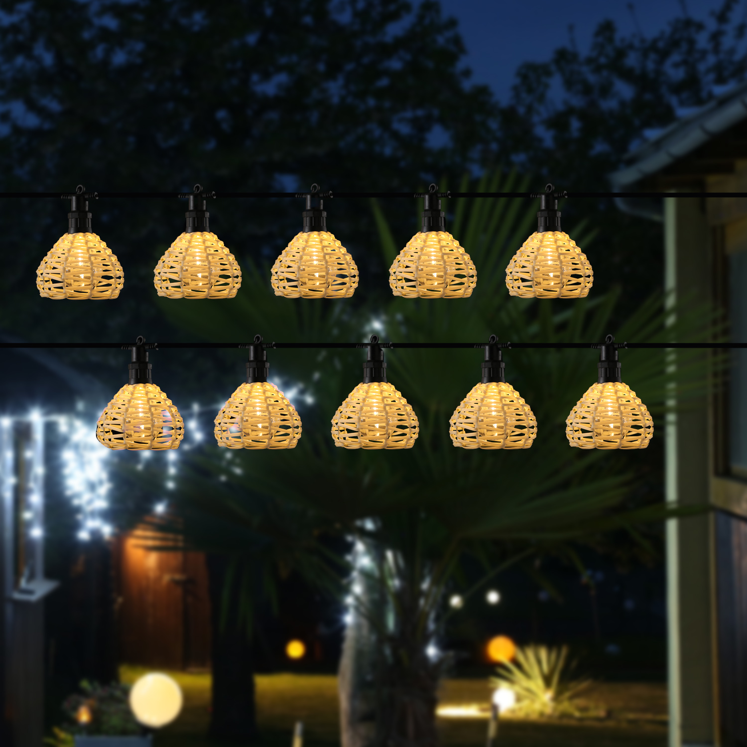 LED Lichterkette ROBY - 10 beleuchtete Lampenschirmchen - L: 4,5m - koppelbar bis 40 LED - für Außen LED Lichterkette ROBY - 10 beleuchtete Lampenschirmchen - L: 4,5m - koppelbar bis 40 LED - für Außen von MARELIDA