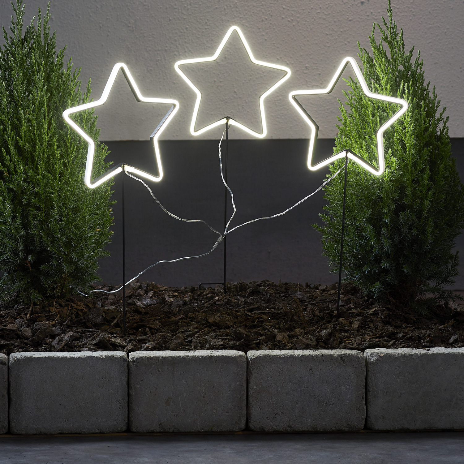 LED Neon Gartenstecker Sterne - 216 weiße LED - H: 60cm - 8 Funktio... von MARELIDA