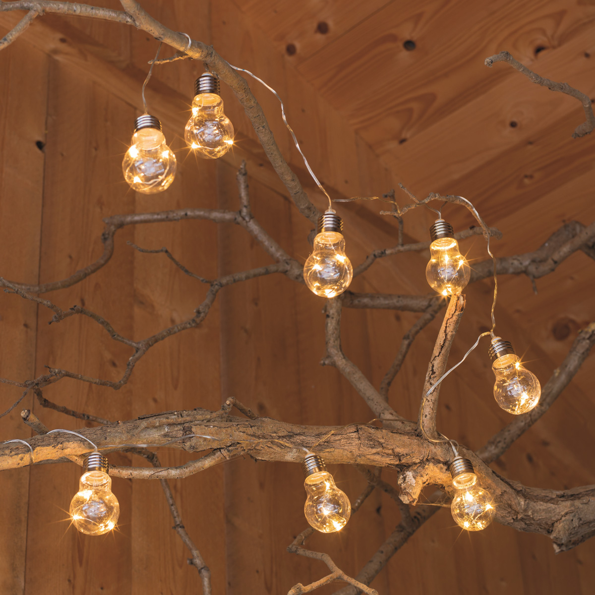LED Solar Lichterkette mit 10 transparenten Glühbirnen - L: 4,5m - Lichtsensor - für Außen LED Solar Lichterkette mit 10 transparenten Glühbirnen - L: 4,5m - Lichtsensor - für Außen von MARELIDA