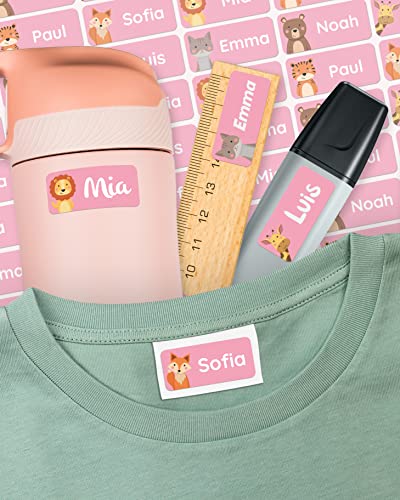 melu kids® Namensaufkleber für Kinder - Kleidung & Gegenstände (100 Stück) Kita/Schule - Namensschilder waschmaschinenfest und personalisiert (rosa) von MELU Kids