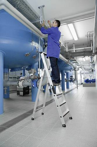 MUNK Günzburger Steigtechnik 42104 Aluminium Stufen-Stehleiter Arbeitshöhe (max.): 3m von MUNK Günzburger Steigtechnik