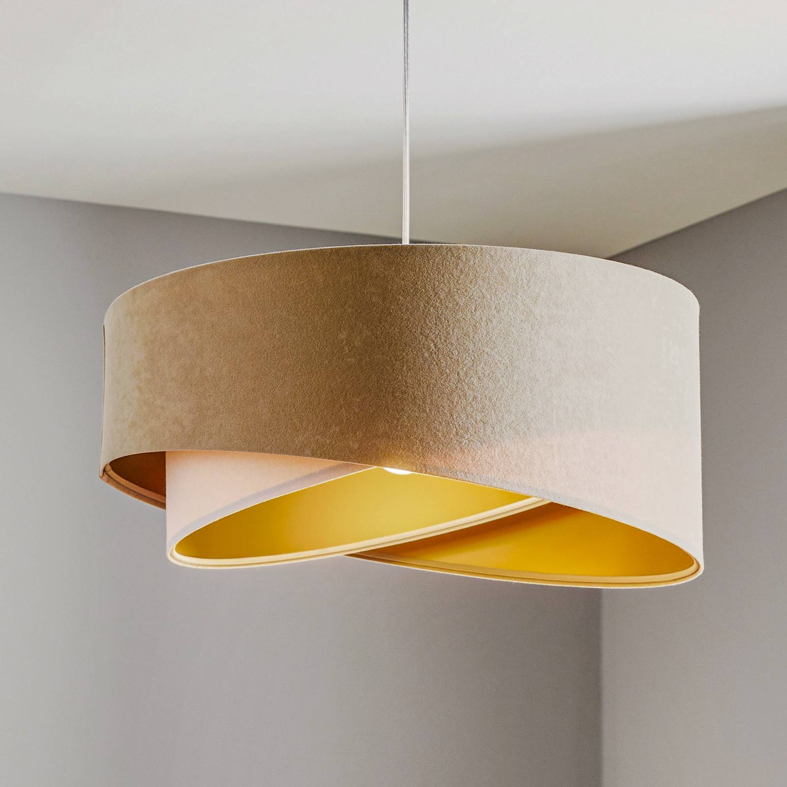 Pendellampe Vivien, dreifarbig, creme/weiß/gold Pendellampe Vivien, dreifarbig, creme/weiß/gold von Maco Design