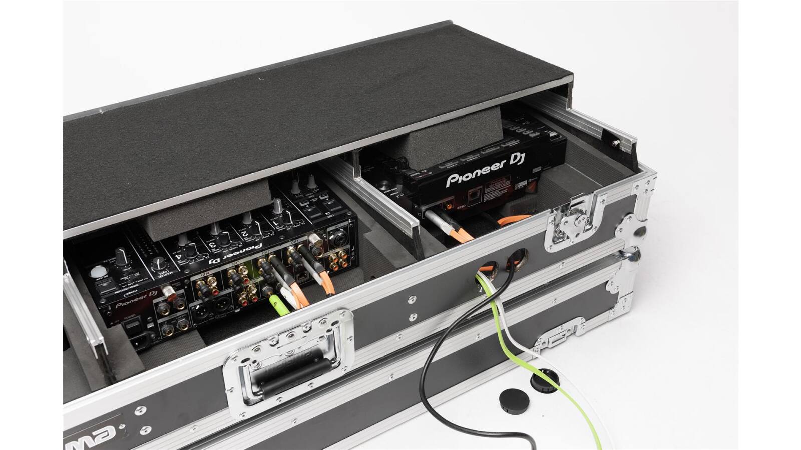 Magma Multi-Format Workstation Player/Mixer-Set Magma Multi-Format Workstation Player/Mixer-Set von Magma