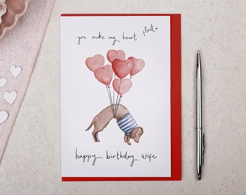 Making Meadows Valentinstagskarte mit Hund für die Ehefrau – niedliche Valentinstagskarte mit Dackel-Design (innen blanko, 16,8 cm x 11,5 cm), hergestellt in Großbritannien von Making Meadows