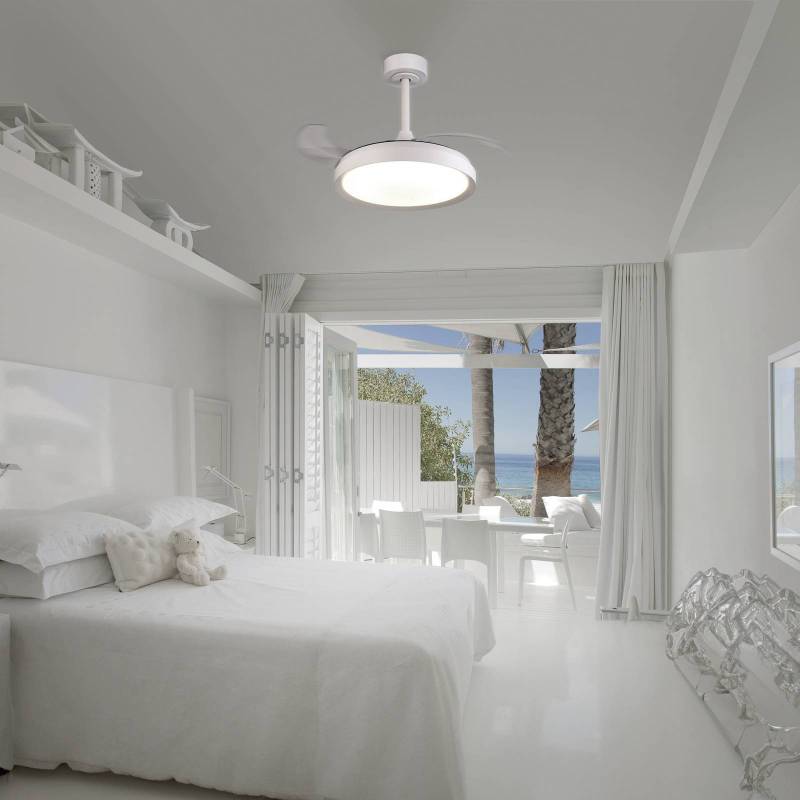 LED-Deckenventilator Mistral Mini weiß DC leise Ø 91 cm CCT von Mantra Iluminación