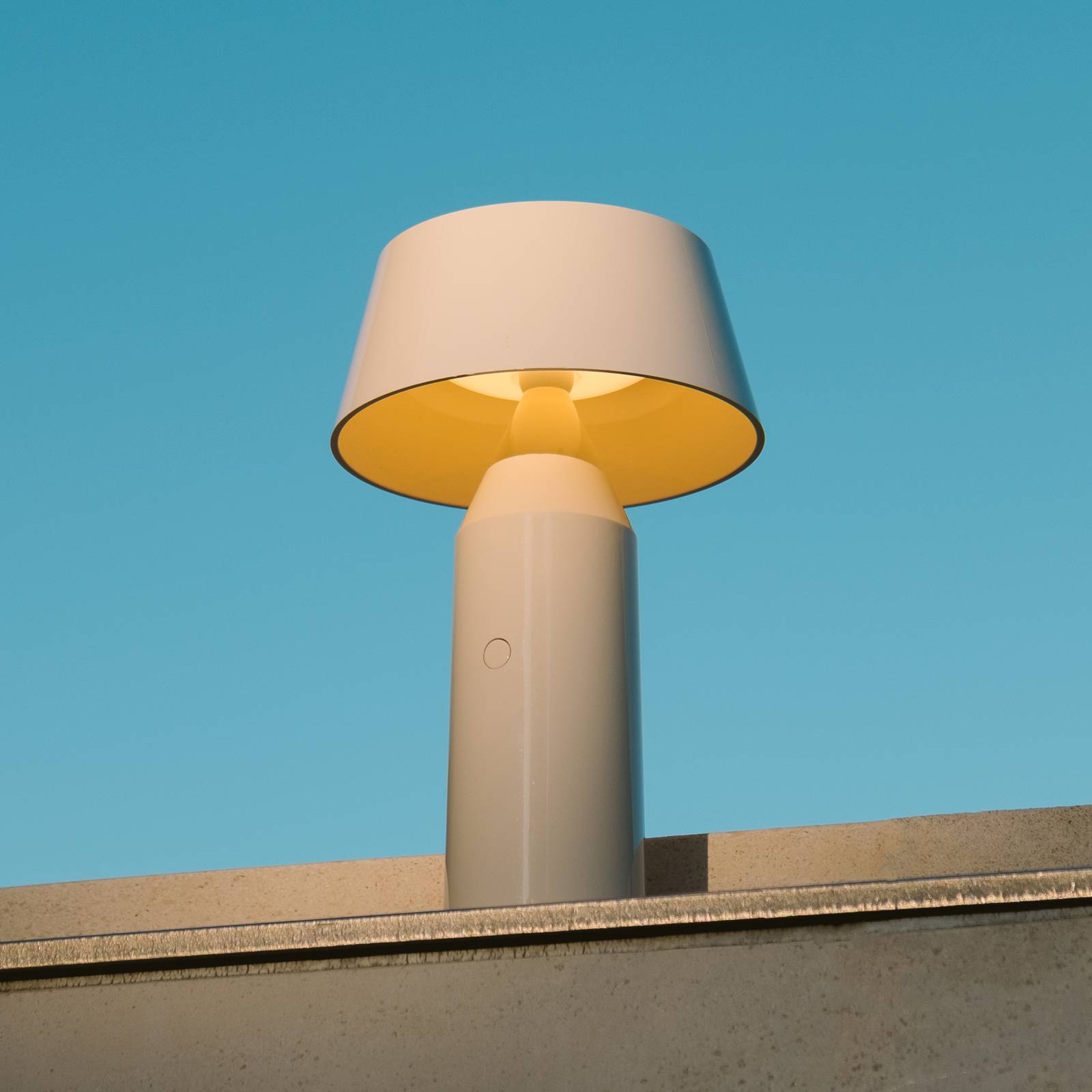 MARSET Bicoca LED-Akku-Tischleuchte perlweiß MARSET Bicoca LED-Akku-Tischleuchte perlweiß von Marset