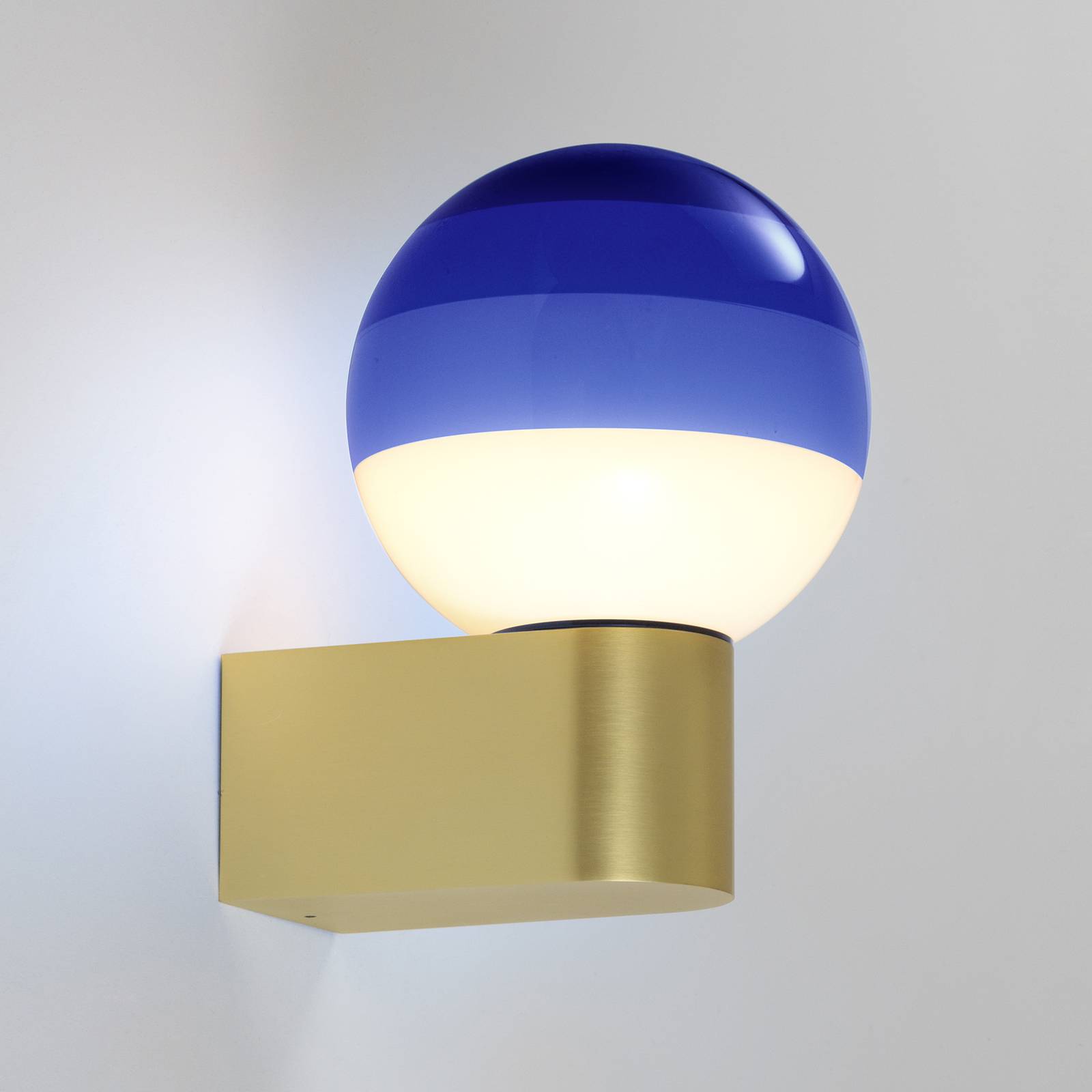 MARSET Dipping Light A1 LED-Wandlampe, blau/gold MARSET Dipping Light A1 LED-Wandlampe, blau/gold von Marset