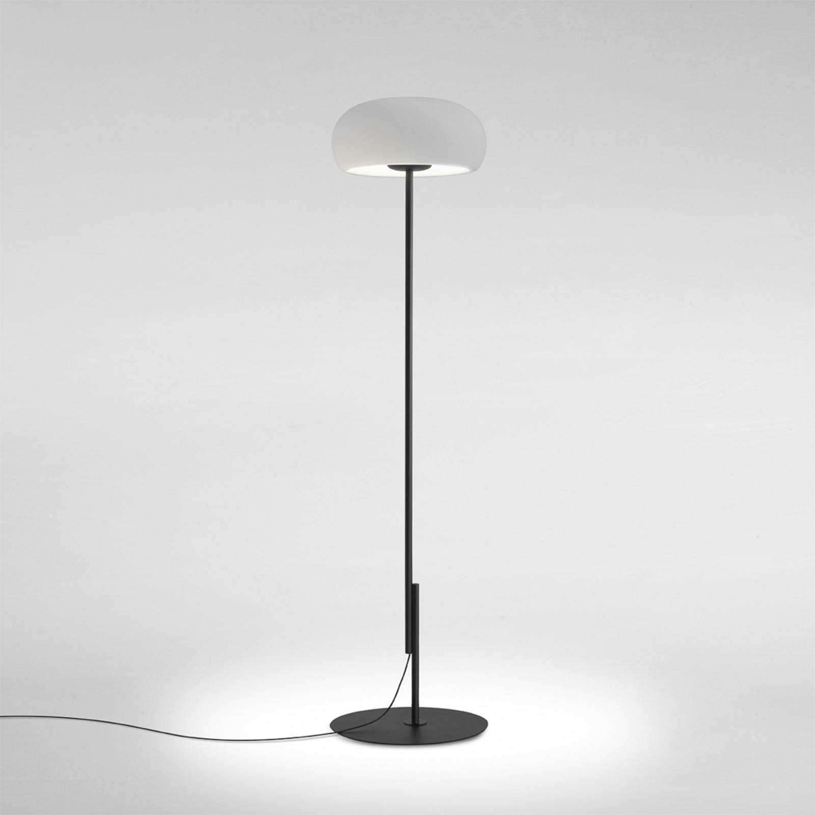 MARSET Vetra LED-Stehleuchte, Gestell schwarz MARSET Vetra LED-Stehleuchte, Gestell schwarz von Marset
