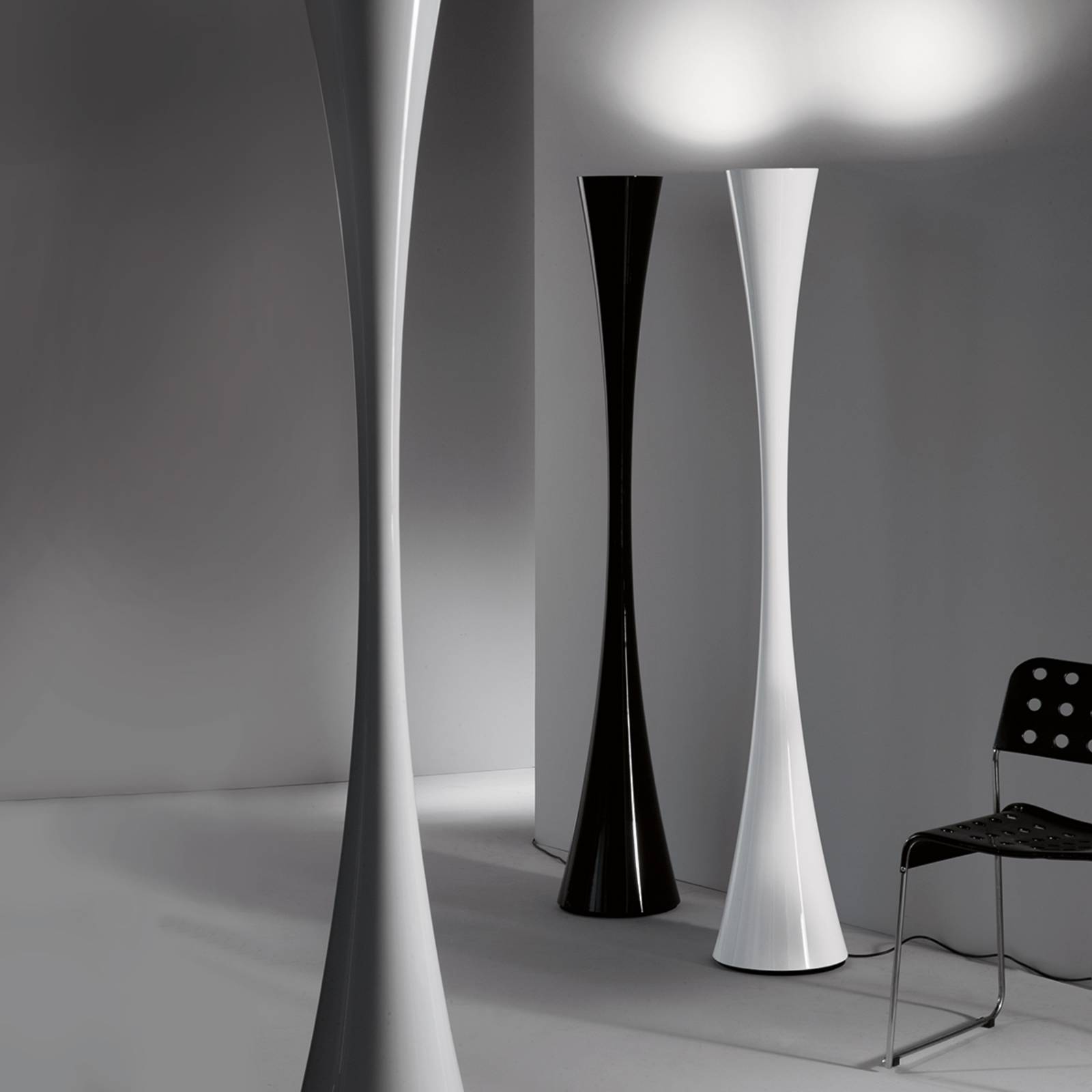 Martinelli Luce Biconica LED-Stehlampe 180 cm schwarz Martinelli Luce Biconica LED-Stehlampe 180 cm schwarz von Martinelli Luce