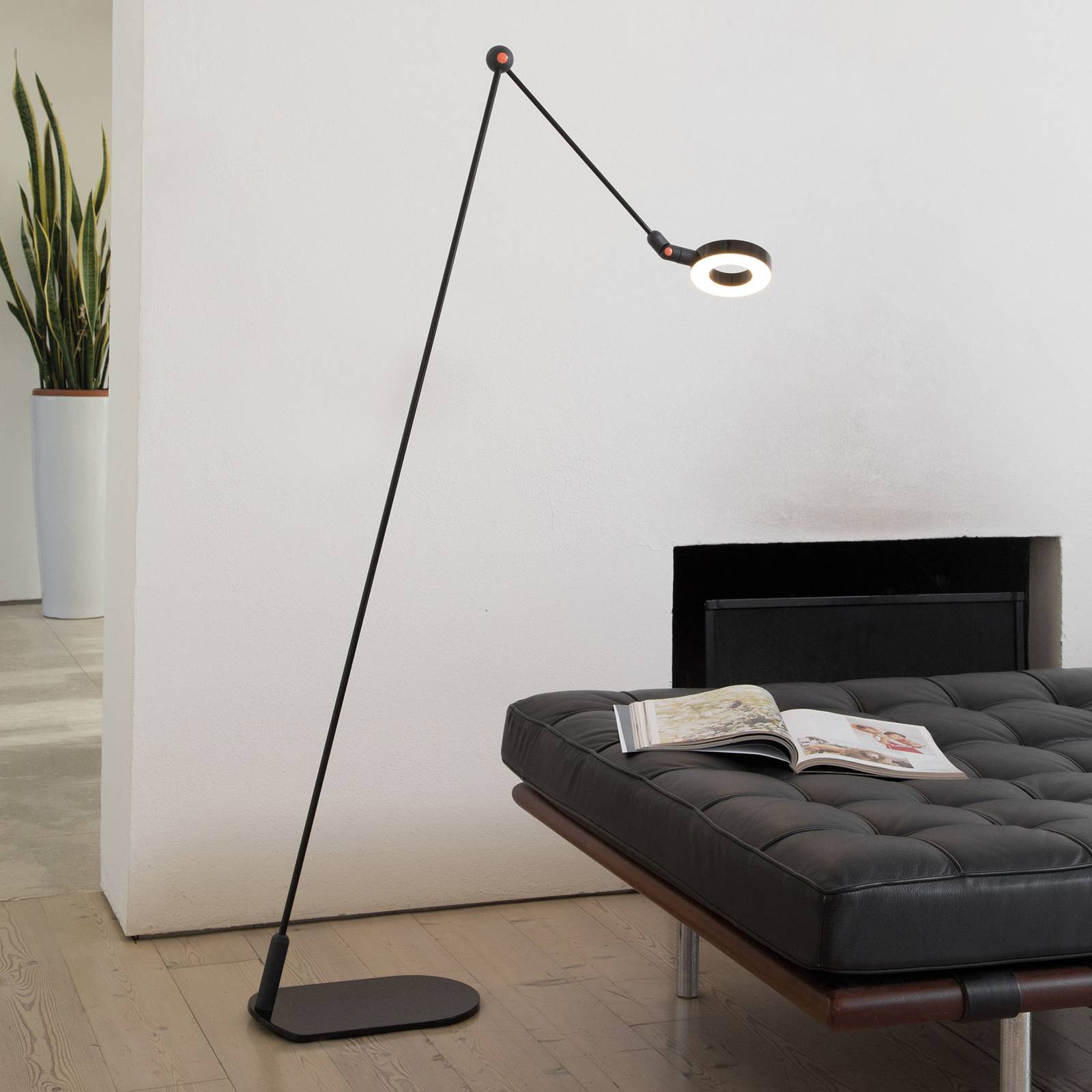 Martinelli Luce L'Amica LED-Stehleuchte, schwarz Martinelli Luce L'Amica LED-Stehleuchte, schwarz von Martinelli Luce
