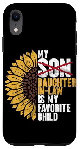 Meine Schwiegertochter ist mein Lieblingskind, der im Retro-Stil ersetzt wurde Hülle für iPhone XR Meine Schwiegertochter ist mein Lieblingskind, der im Retro-Stil ersetzt wurde Hülle für iPhone XR von Matching Family Daughter In Law Father Mother Tee