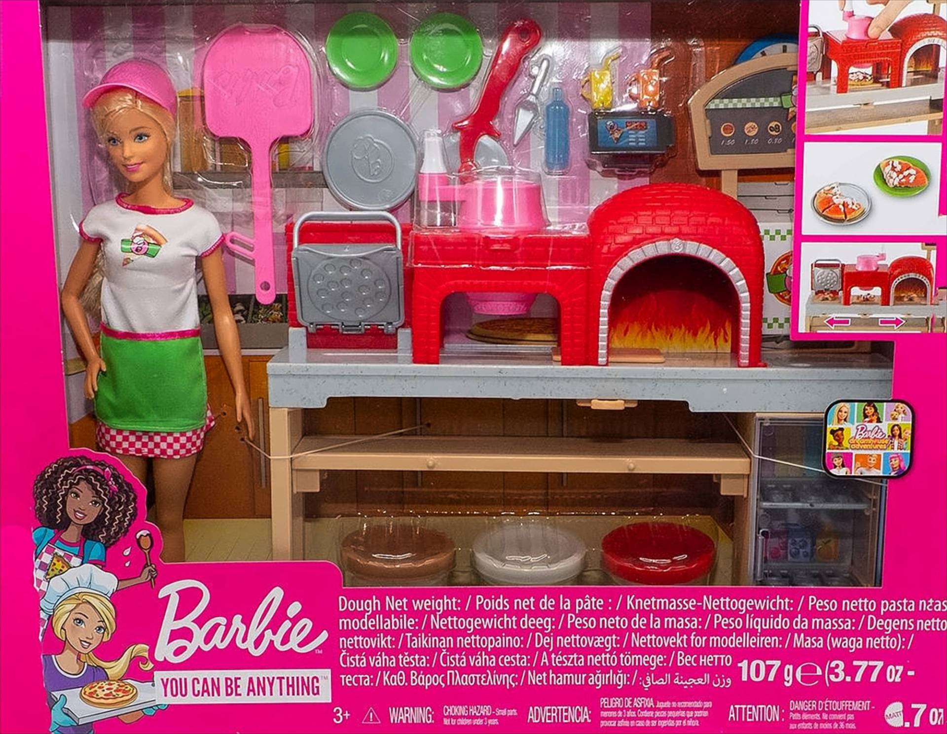 Barbie Pizzabäckerin Spielset mit Puppe blond, Barbie Küche mit Knete von Mattel