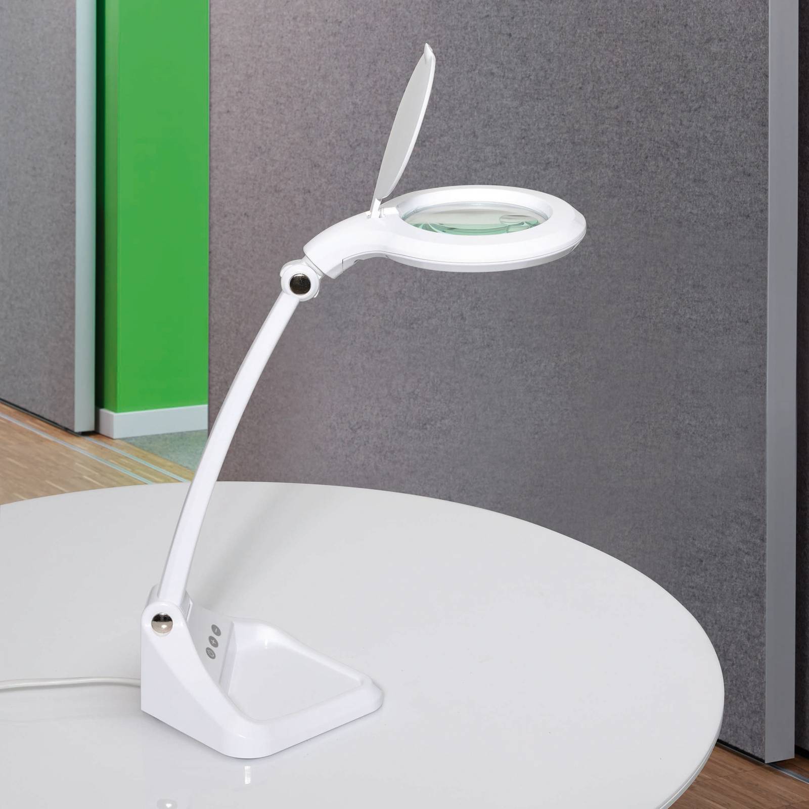 LED-Lupenleuchte MAULiris, weiß, Höhe 37 cm, dimmbar LED-Lupenleuchte MAULiris, weiß, Höhe 37 cm, dimmbar von Maul