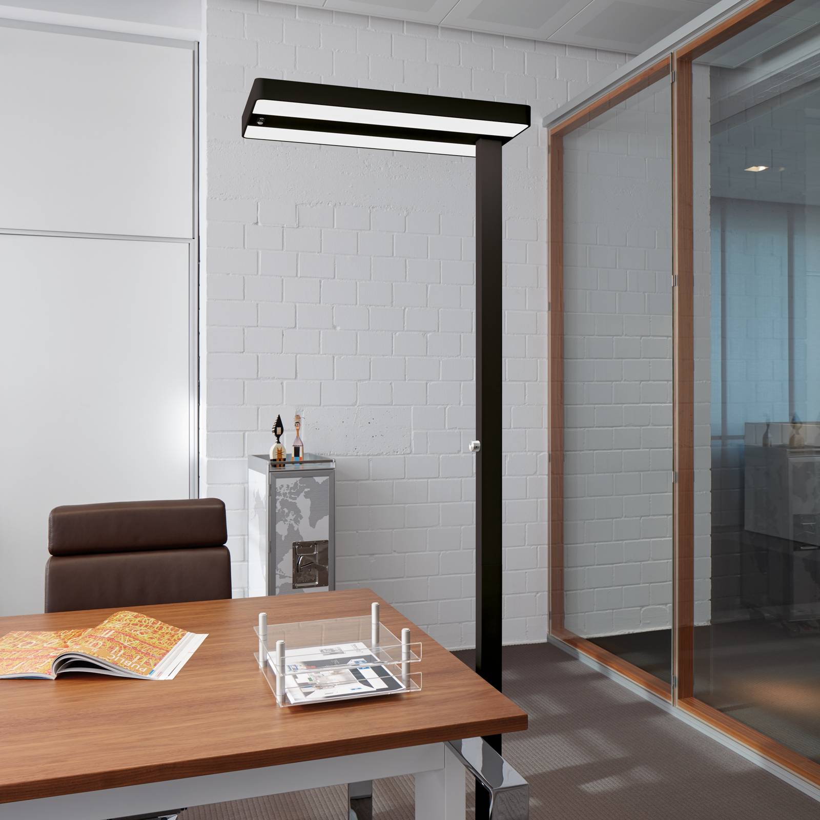 LED-Sensor-Stehlampe MAULjuvis, schwarz, 196 cm Standfuß dim LED-Sensor-Stehlampe MAULjuvis, schwarz, 196 cm Standfuß dim von Maul