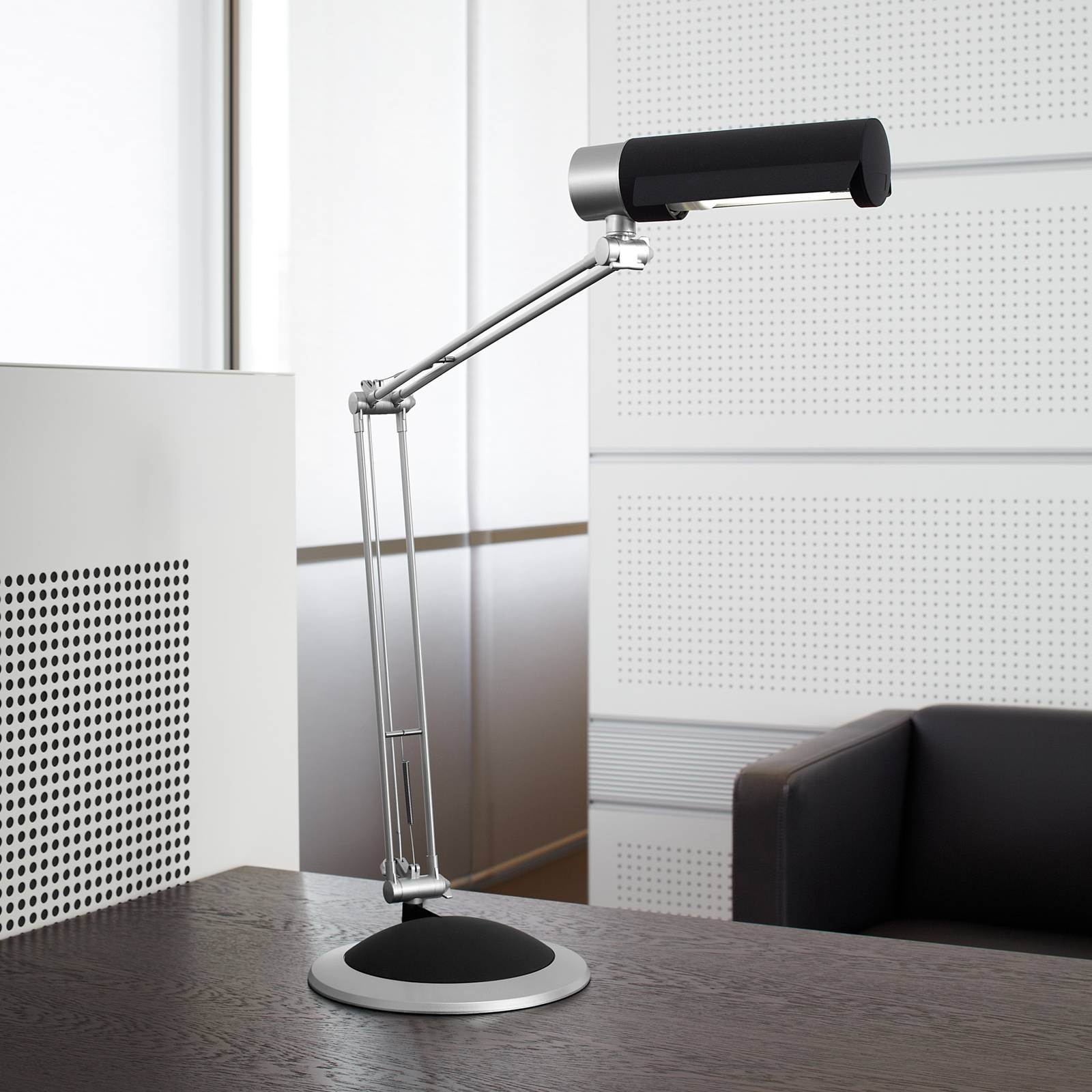 Tischleuchte MAULoffice, schwarz/silber, Höhe 56 cm, Metall Tischleuchte MAULoffice, schwarz/silber, Höhe 56 cm, Metall von Maul