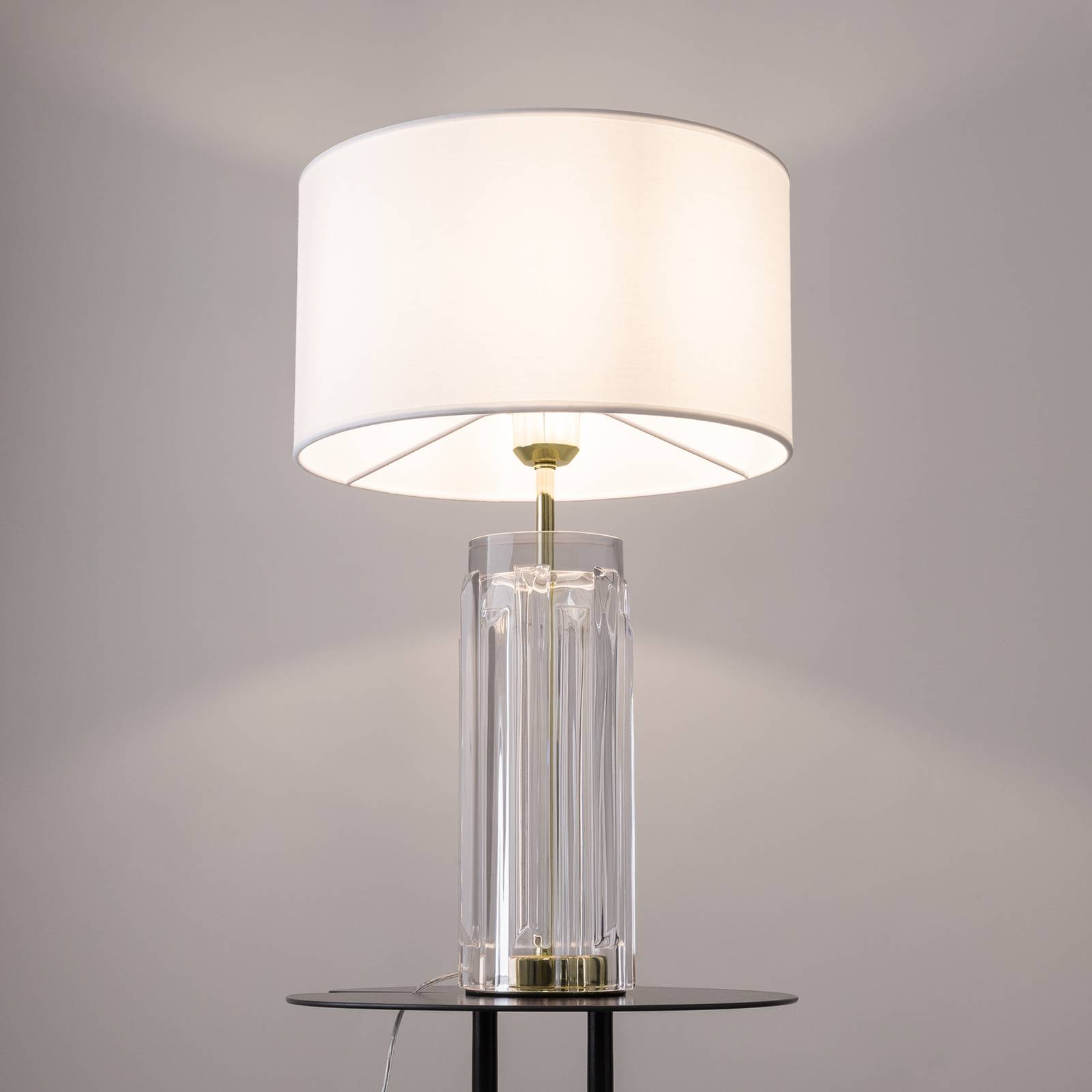 Maytoni Tischlampe Muse, weiß, Höhe 53 cm, Textil/Glas Maytoni Tischlampe Muse, weiß, Höhe 53 cm, Textil/Glas von Maytoni