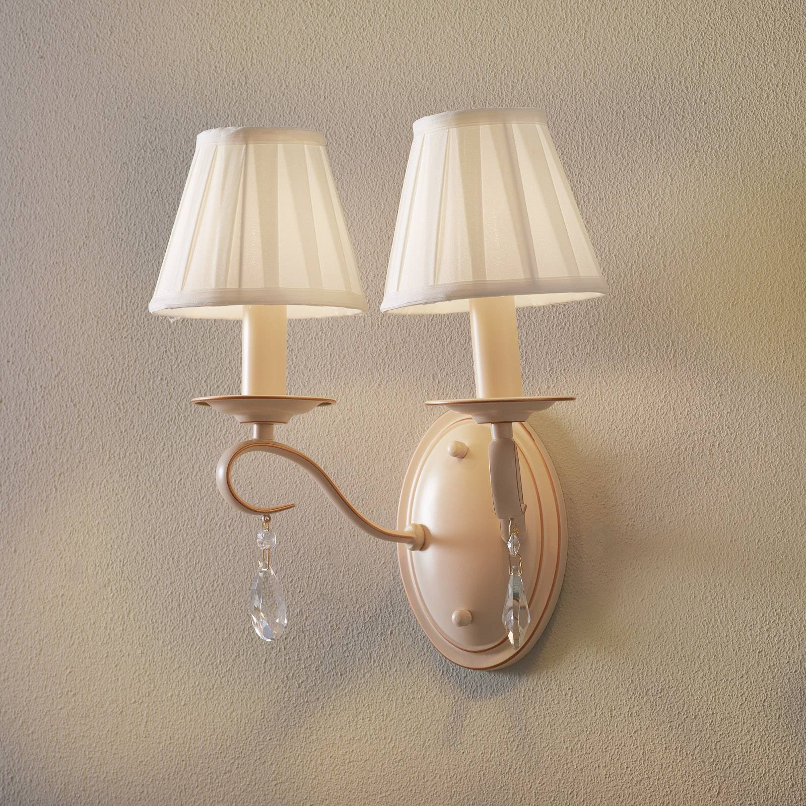 Wandleuchte Brionia mit Satin-Schirmen Wandleuchte Brionia mit Satin-Schirmen von Maytoni