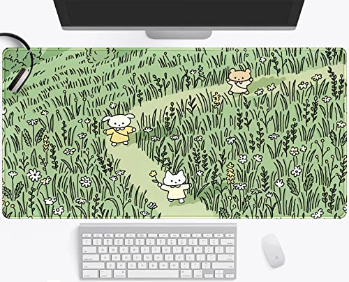 Niedliche grüne Schreibtischunterlage Kawaii Anime Hase Gaming Mauspad Koreanischer Cartoon Bär Schreibtischunterlage japanische Natur Wald Mauspad XXL, erweiterte LaptopTastaturmatten Büro von Mechanical Cattle