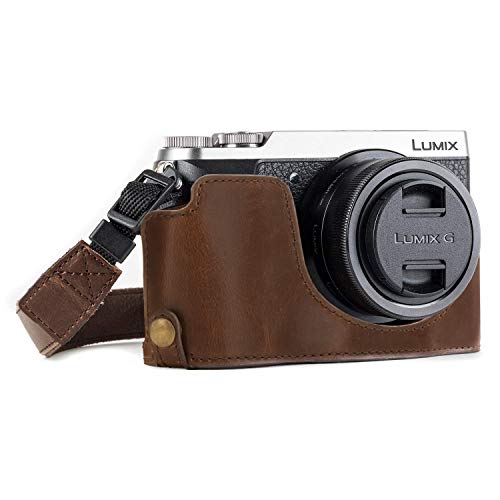 MegaGear MG973 Ever Ready Leder Kamera Halbtasche mit Trageriemen und Batteriezugang für Panasonic Lumix DMC-GX85, GX80 Dunkelbraun von MegaGear