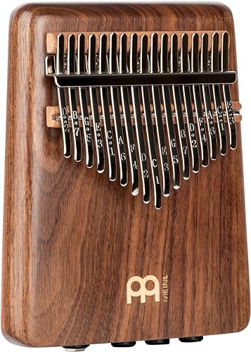 Meinl Percussion Solid Pickup Kalimba - Daumenklavier mit Tonabnehmer - Stimmung D B G E C A F D C E G B D F A C E - Walnuss, Natur (PKA17AW) von Meinl Percussion