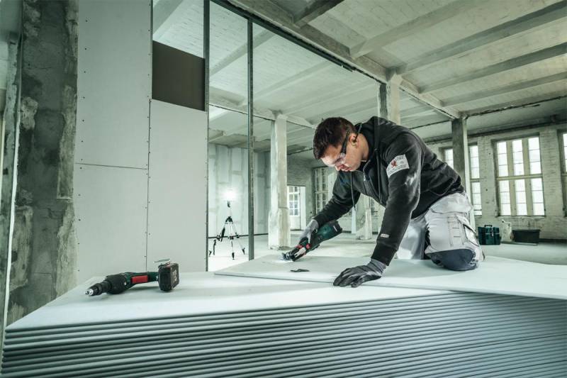 Metabo MT 18 LTX COMPACT - Oszillierendes Multiwerkzeug - schnurlos - 2 Akkus - 18 V (613021510) von Metabo