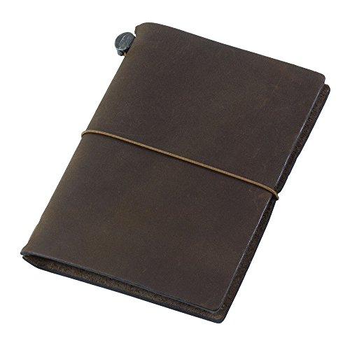Midori Traveler's Notebook Journal Passport Size - Brown by von Midori